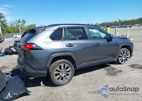 2021 Toyota Rav4 Xle Premium from USA, damaged, VIN 2T3C1RFV5MC110773